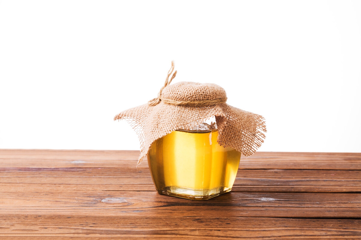 纯天然蜂蜜0添加真假辨别方法,蜂蜜会结晶吗怎么识别真假蜂蜜