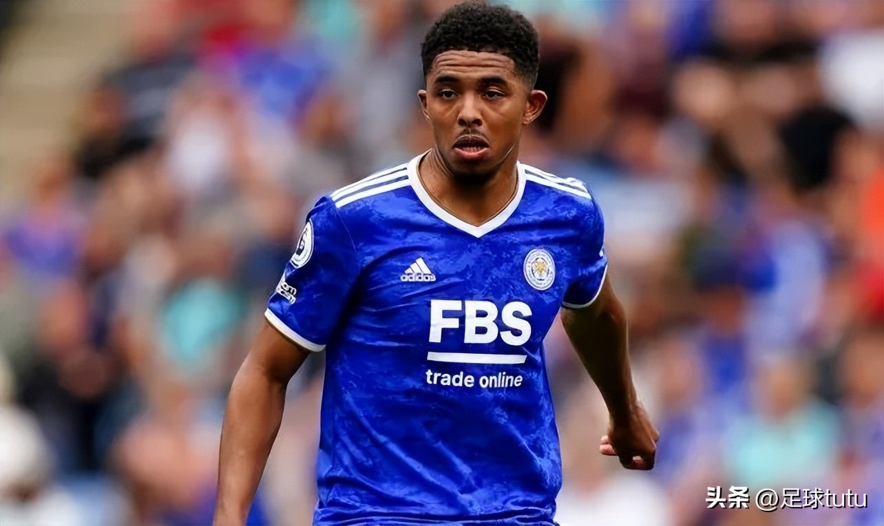 今年金球奖本泽马,2023金球奖本泽马