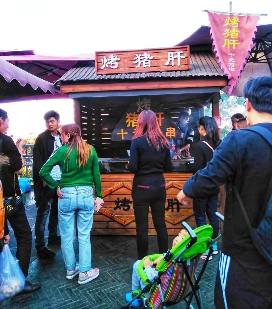 吃货们千万不要错过的昆明美食街,昆明翠湖公园附近美食街