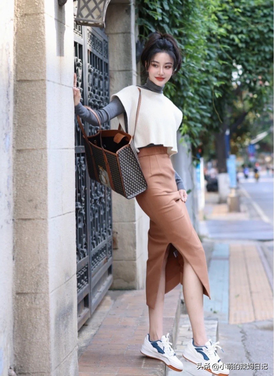 别再穿运动鞋、马丁靴了，今秋流行“滑板鞋”，时髦显瘦还不累脚