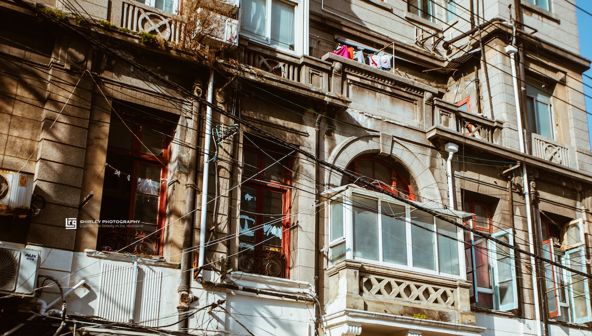 曾是上海一流的日式旅馆，已有125年历史，如今挤满“72家房客”