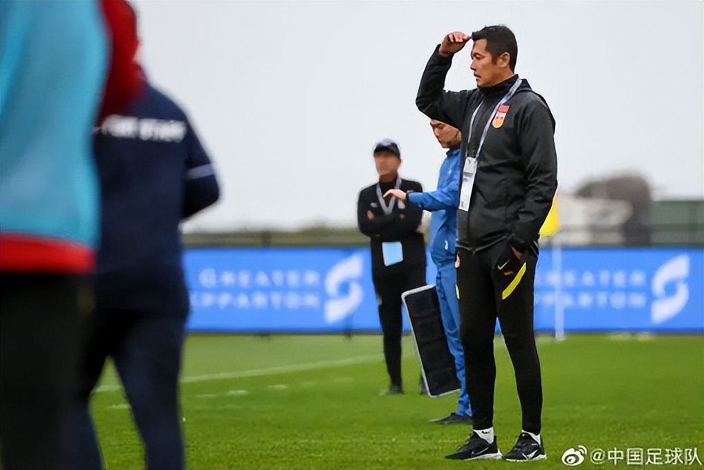 中国足球加油视频日本人,杨晨率u17国足亚少赛