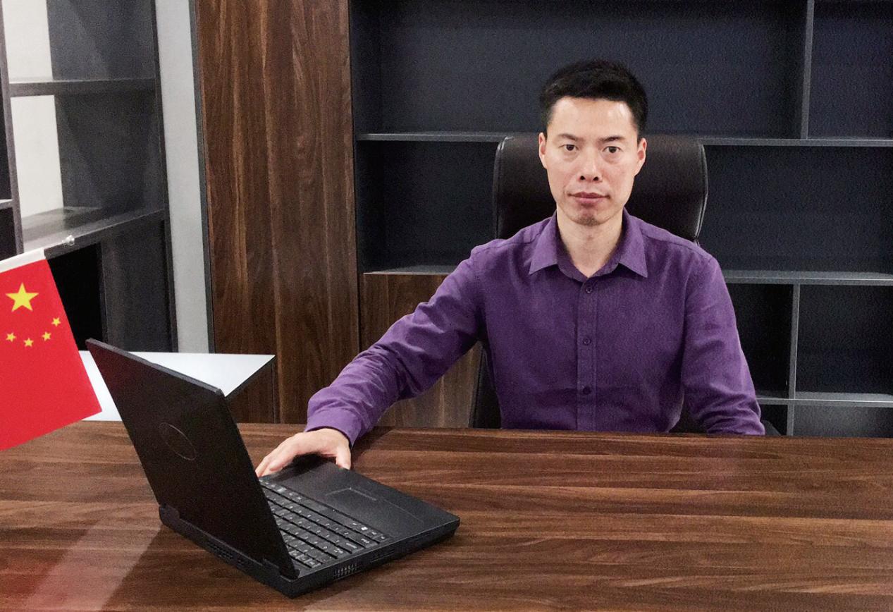 访徐州良精飞亚办公设备有限公司董事长高兆飞