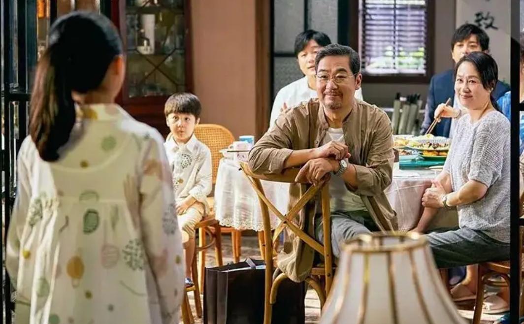 给孩子金钱不如给孩子游学经历,10万给孩子出国游学