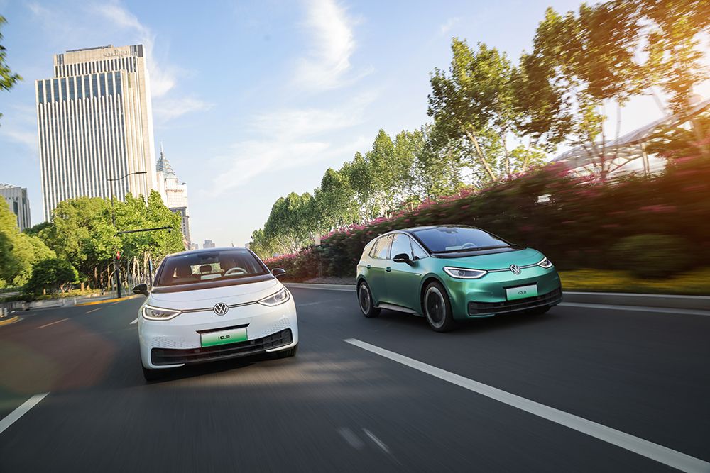 市场寒冬中一汽大众华丽破局之道,车市卷出新风潮看上汽大众新动作