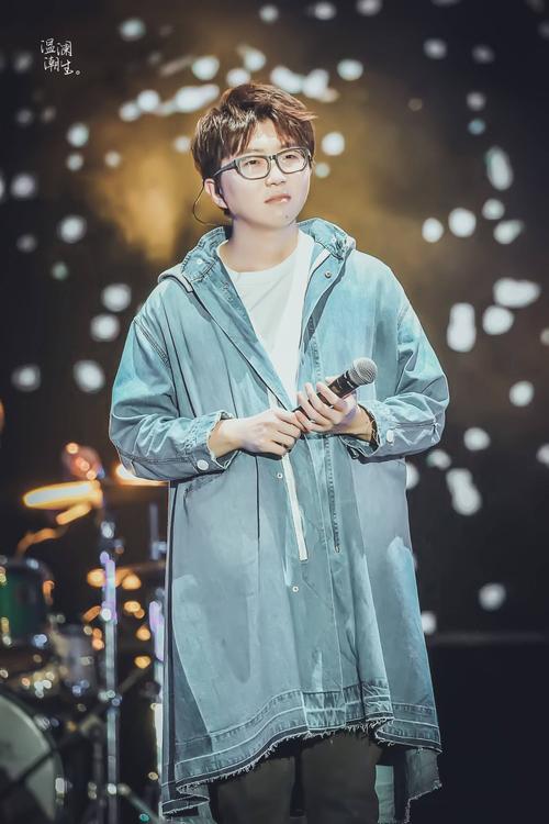 毛不易减肥前后对比照片,毛不易减肥最新照片