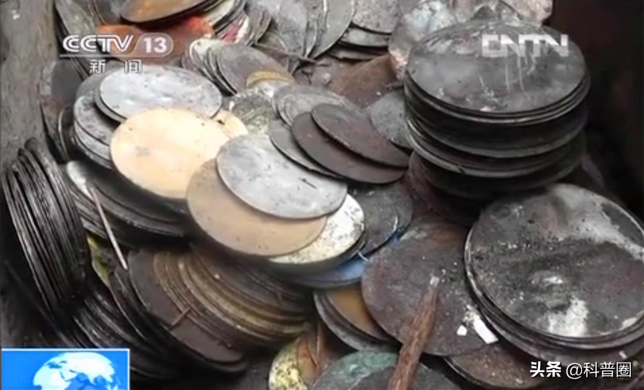 化工桶做的铁锅有毒吗,央视曝光毒铁锅