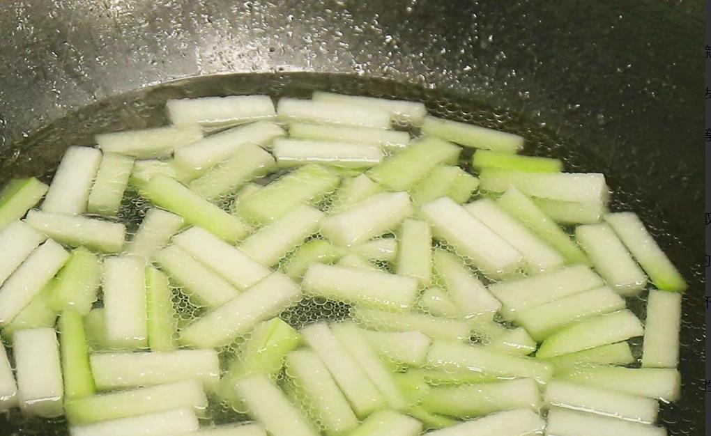 吃水煮菜减肥一餐能吃多少,减肥吃水煮菜应该怎么吃