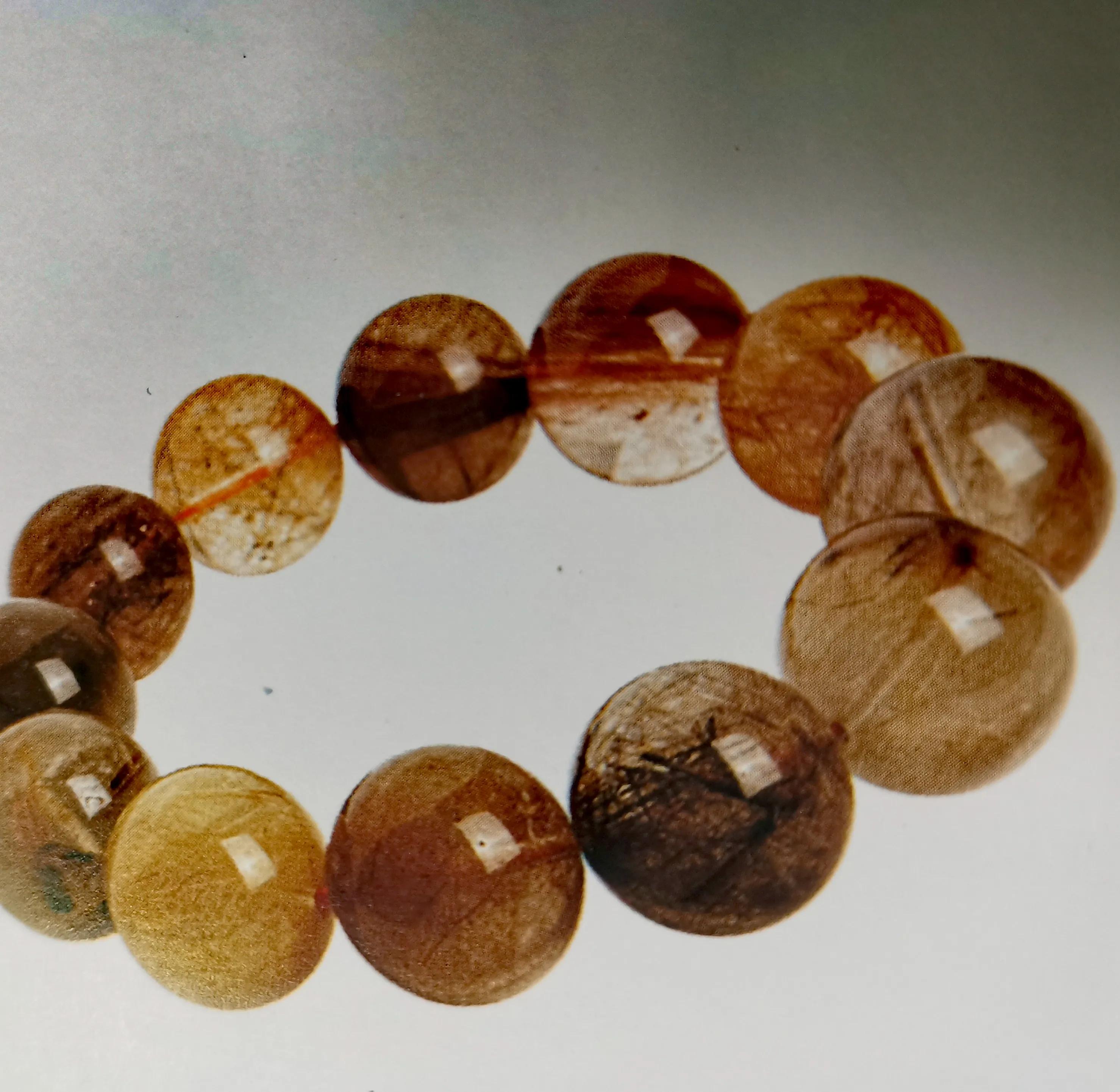 水晶的挑选方法,战汉水晶鉴别方法