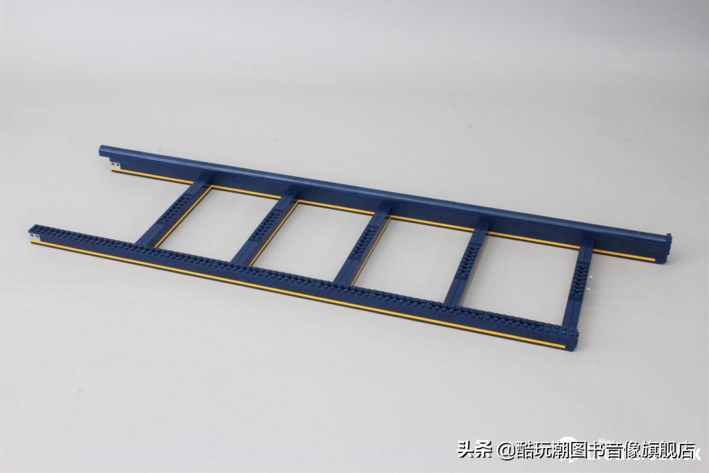 乐高翻滚过山车开箱并拼装,乐高过山车10303开箱