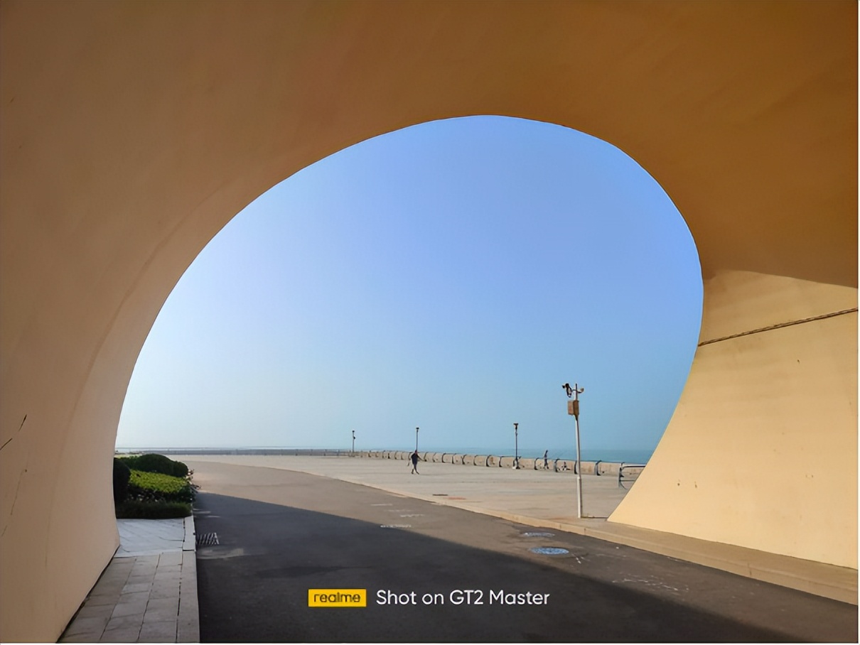 真我gt2大师探索版测评优缺点,真我gt2大师探索版评测科技美学