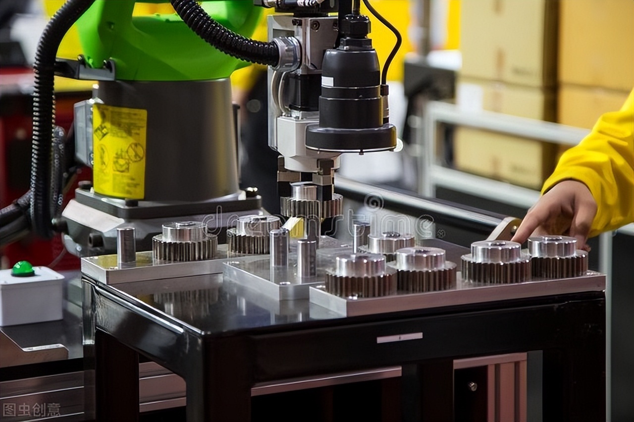 国防军工无人机股票,中国军工无人机股票