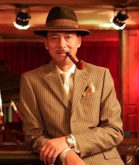 老蜡自带香味吗 (老蜡是天然的吗)