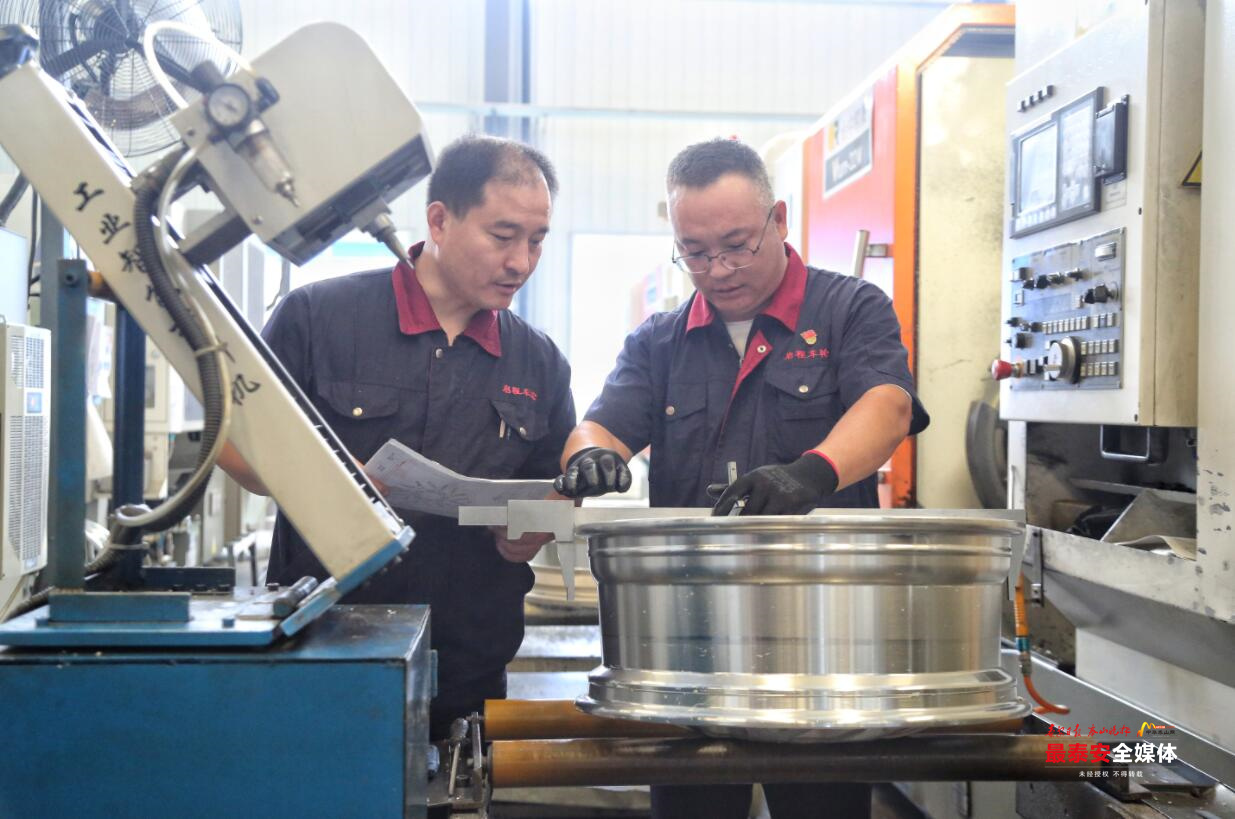 带领团队创新突破,带领团队创造佳绩