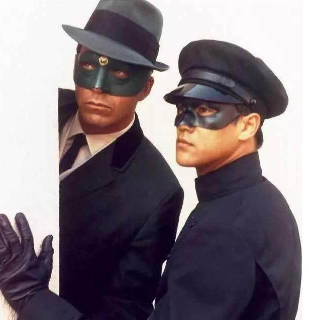 李小龙被神话还是确实有实力,李小龙被群众演员打脸片段