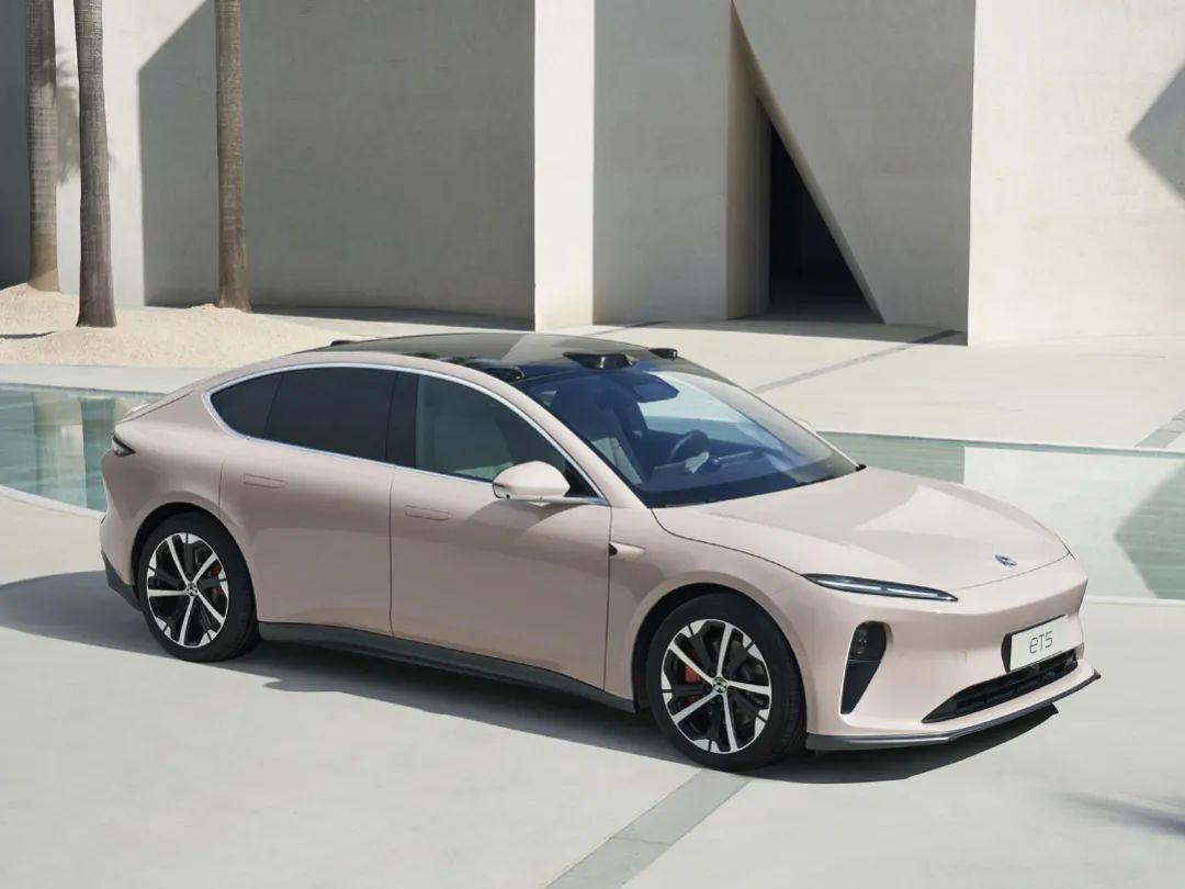 蔚来ET5选75还是100,蔚来et5和et5t怎么选