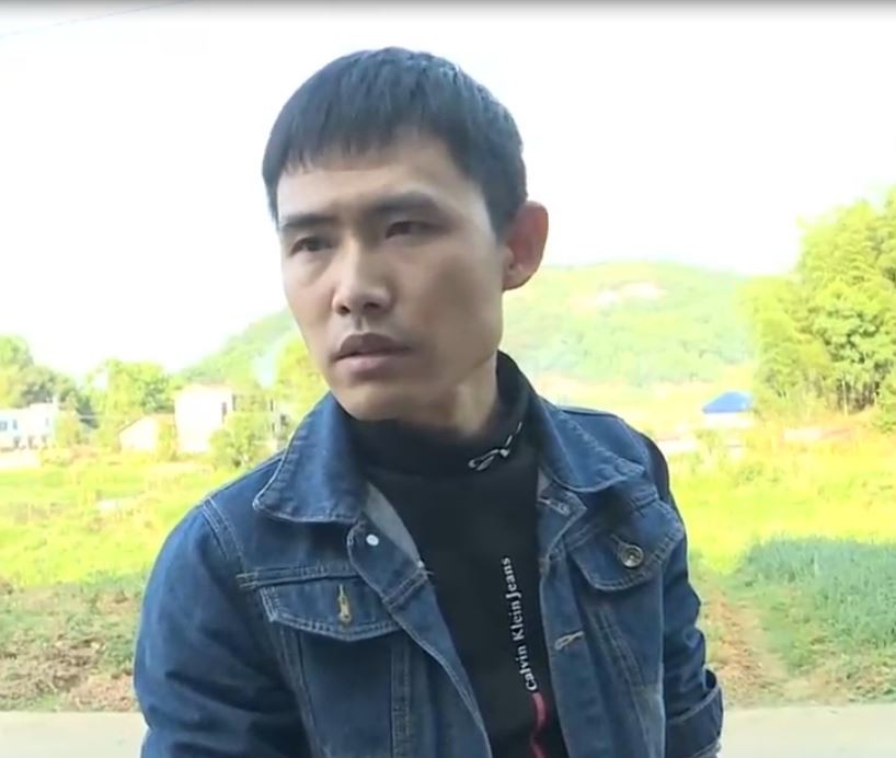 男子在外挣钱妻子要跟他离婚,广东男子和妻子提离婚