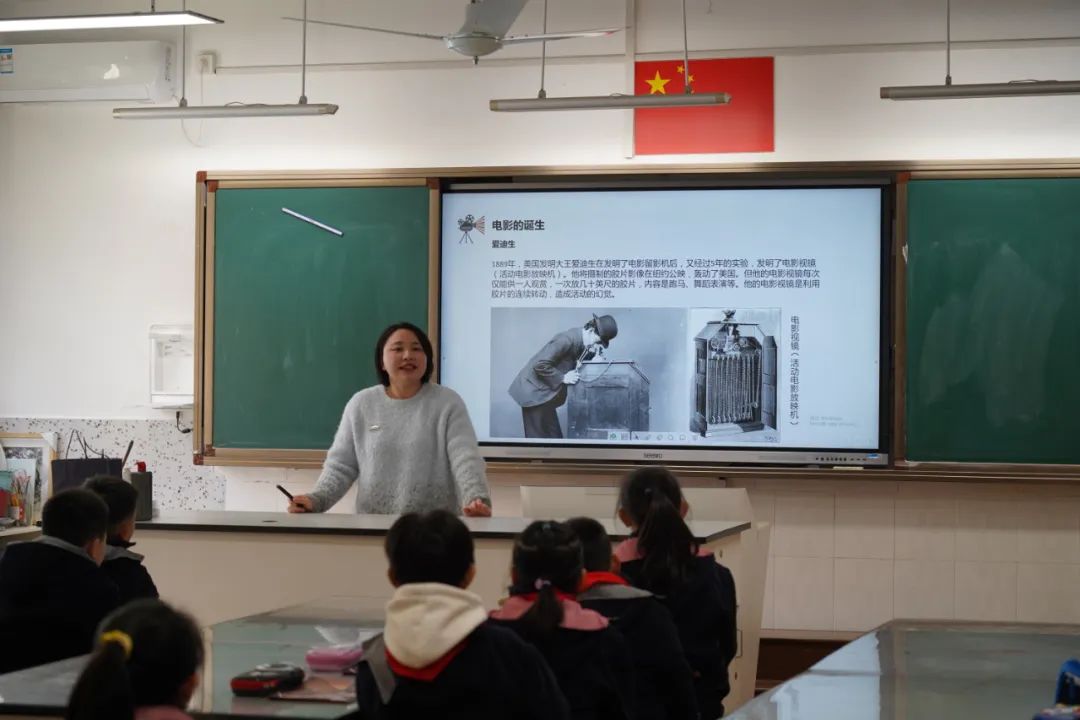 随“影”潜入心！嘉定区电影育人项目走进校园