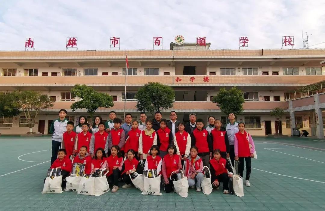 看见孩子的未来加特可广州“小小工程师”百顺学校站