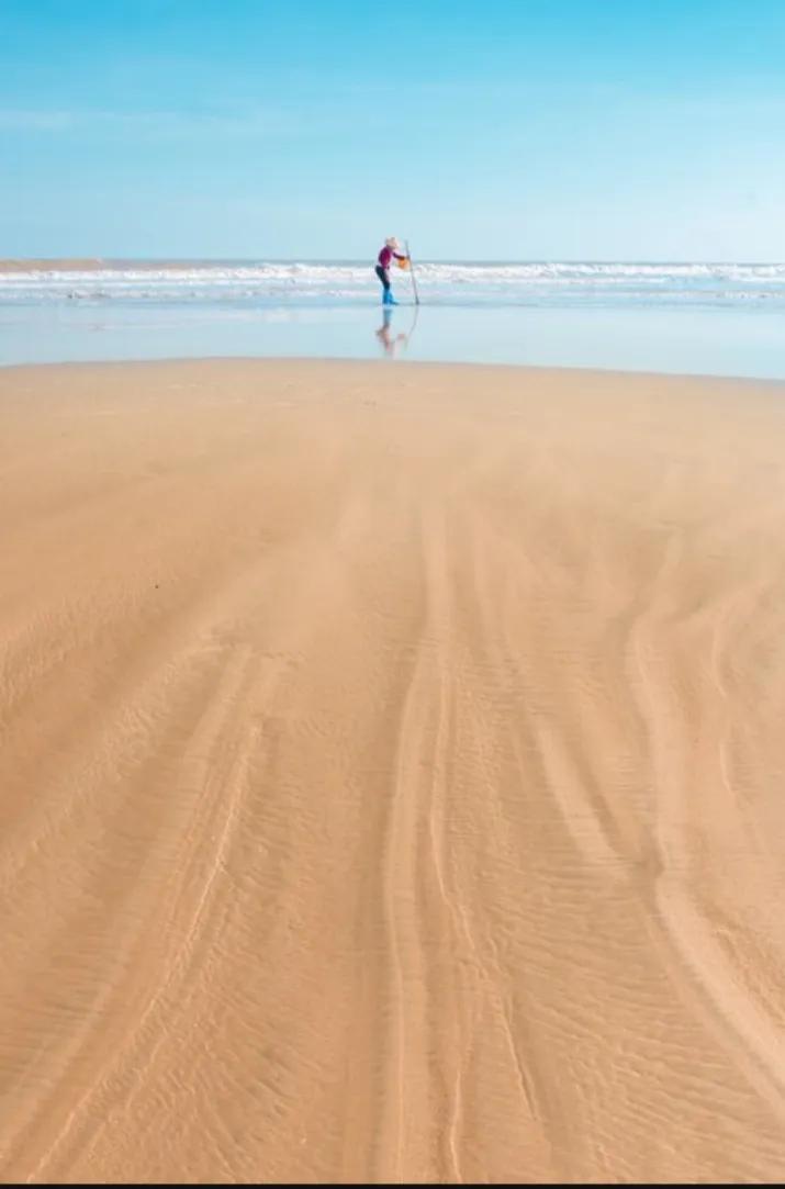 一份几千块钱的工作,第一份工作工资很低