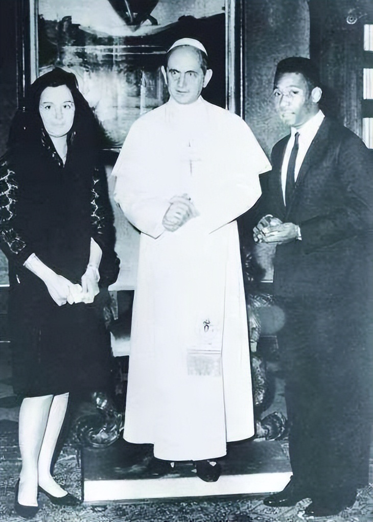 一代球王贝利传奇故事,一代球王去世