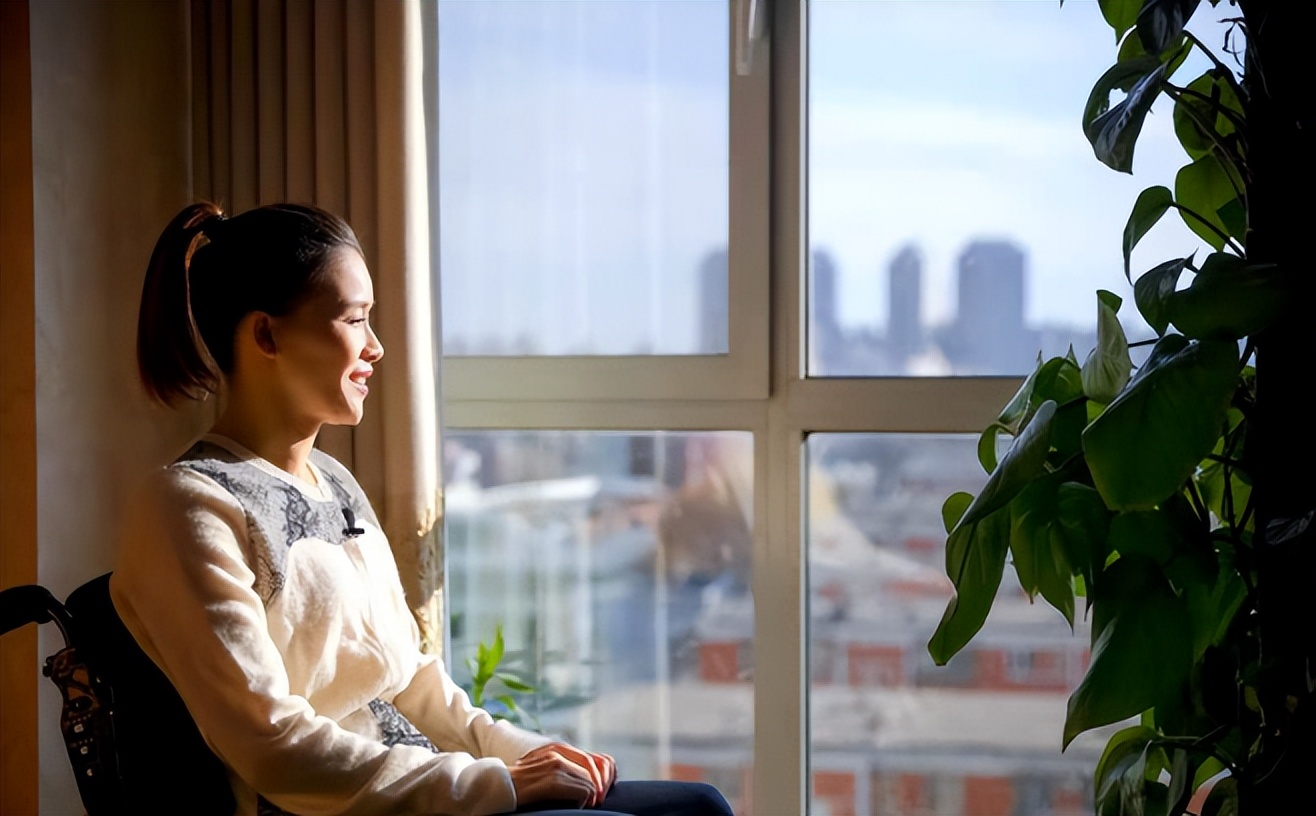 体操冠军桑兰近况,体操运动员桑兰事件