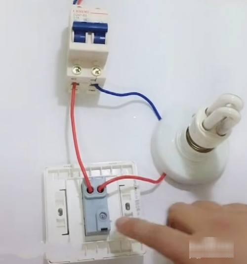开关一开单控和一开双控接线方法,单开双控开关与单开单控开关区别