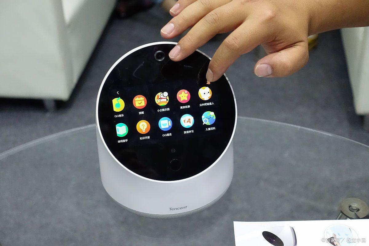 小度天猫精灵小爱同学智能屏对比,小度天猫精灵小爱同学哪个好