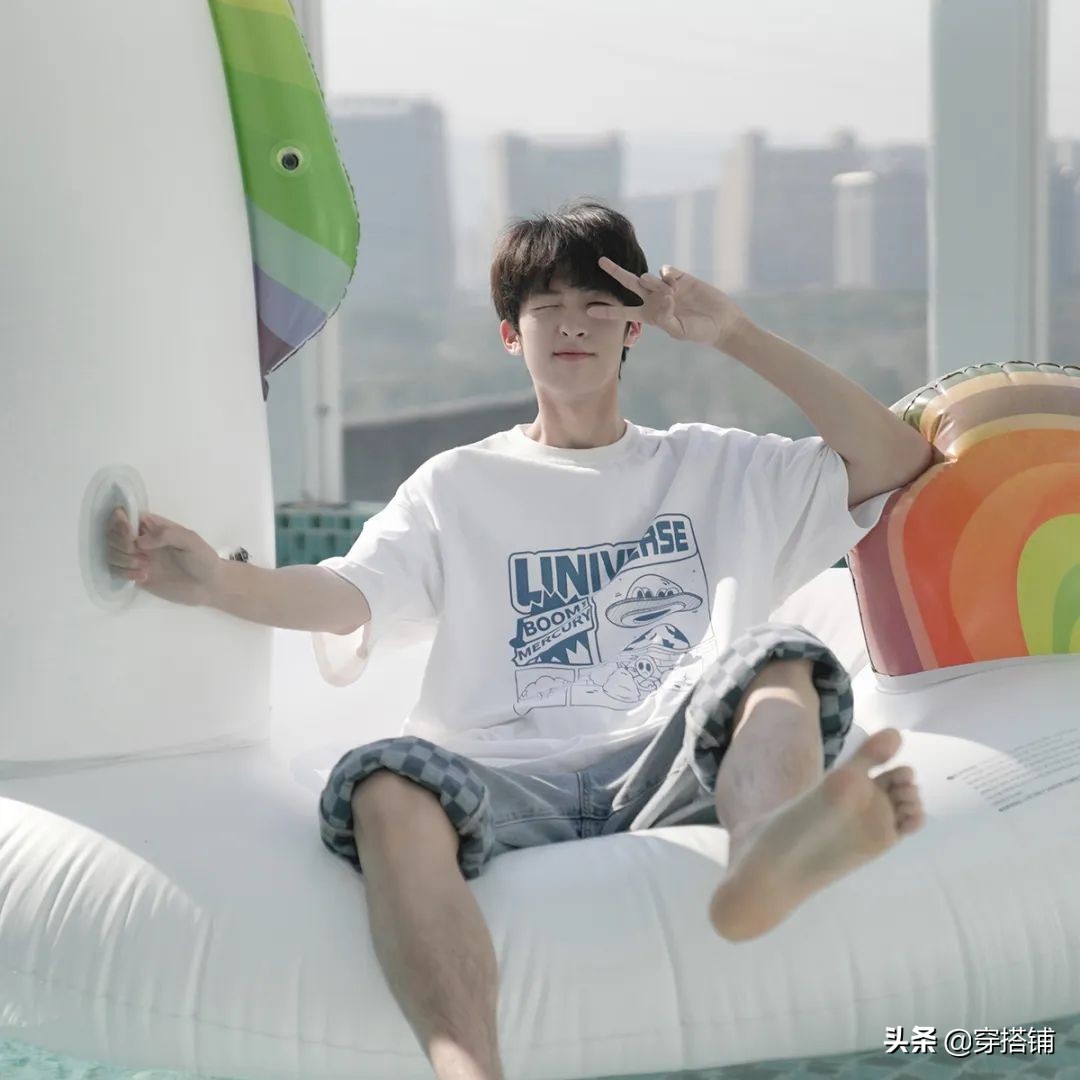 个子矮男士t恤短袖搭配技巧,男士矮个子怎么穿长款t恤