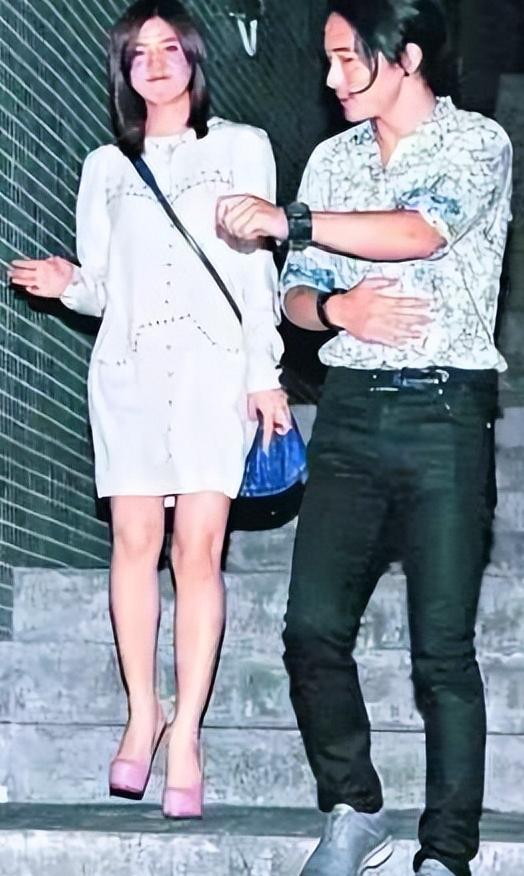 陈妍希明星的黑白往事,陈妍希集邮