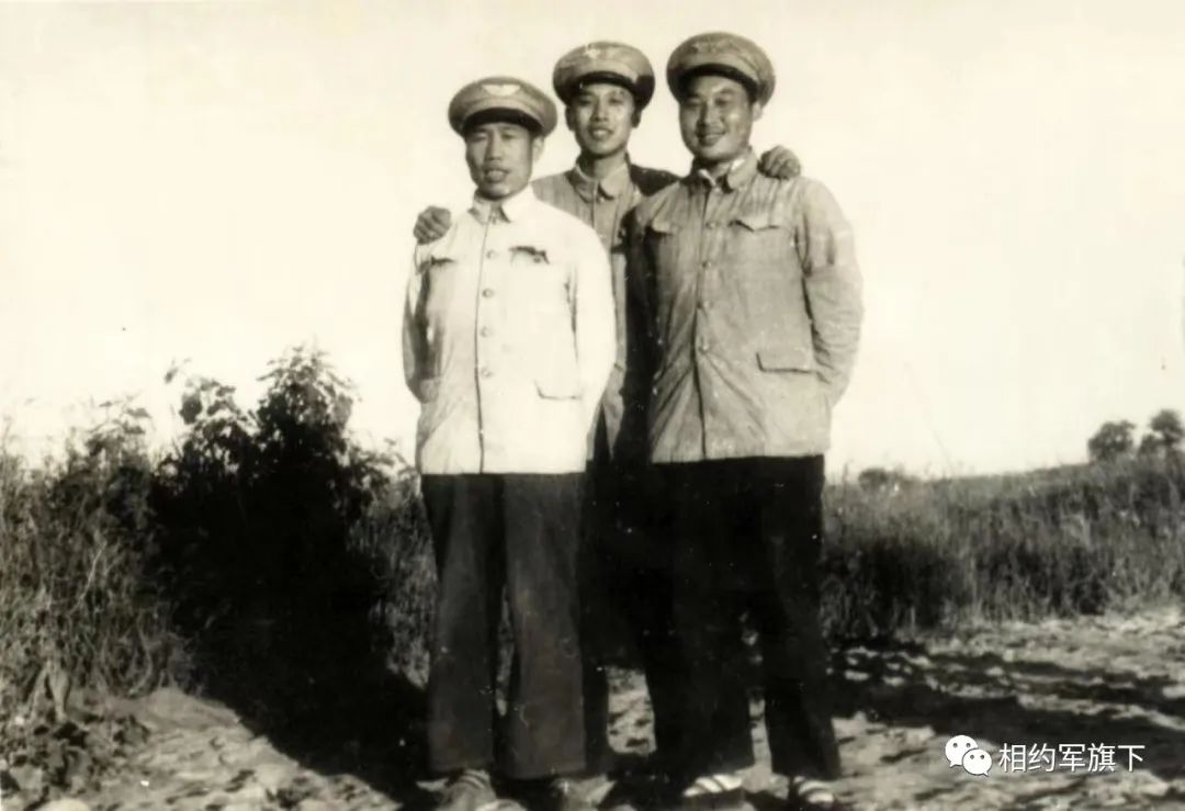 戴逵贤：两代人的情怀——我眼中的海航四师子女与他们的父辈