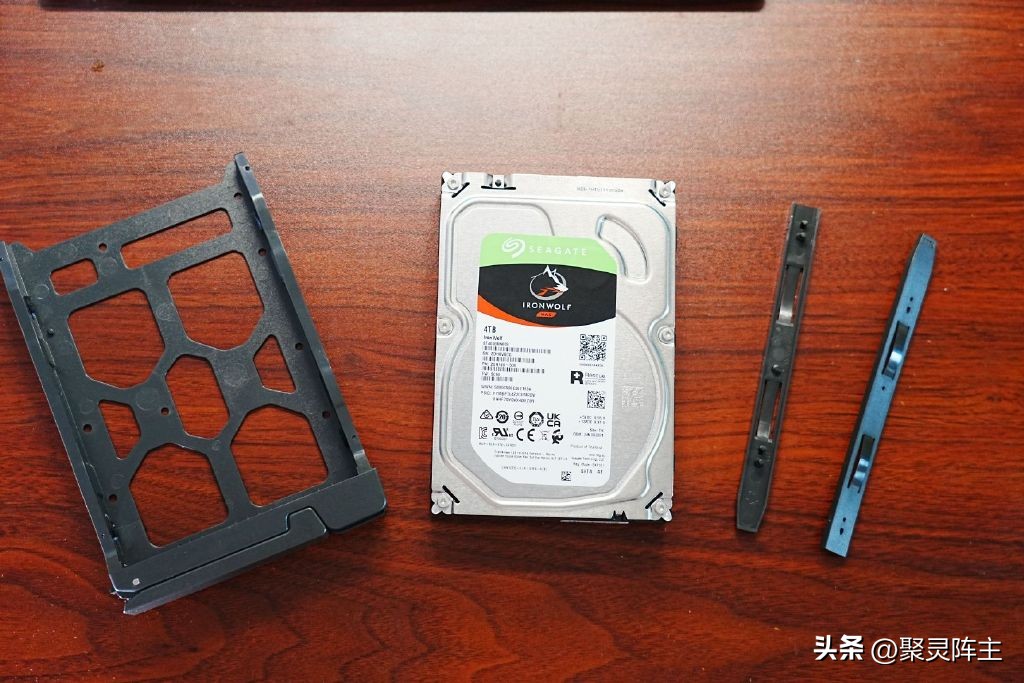 威联通nas详细教程,威联通nas快速入门