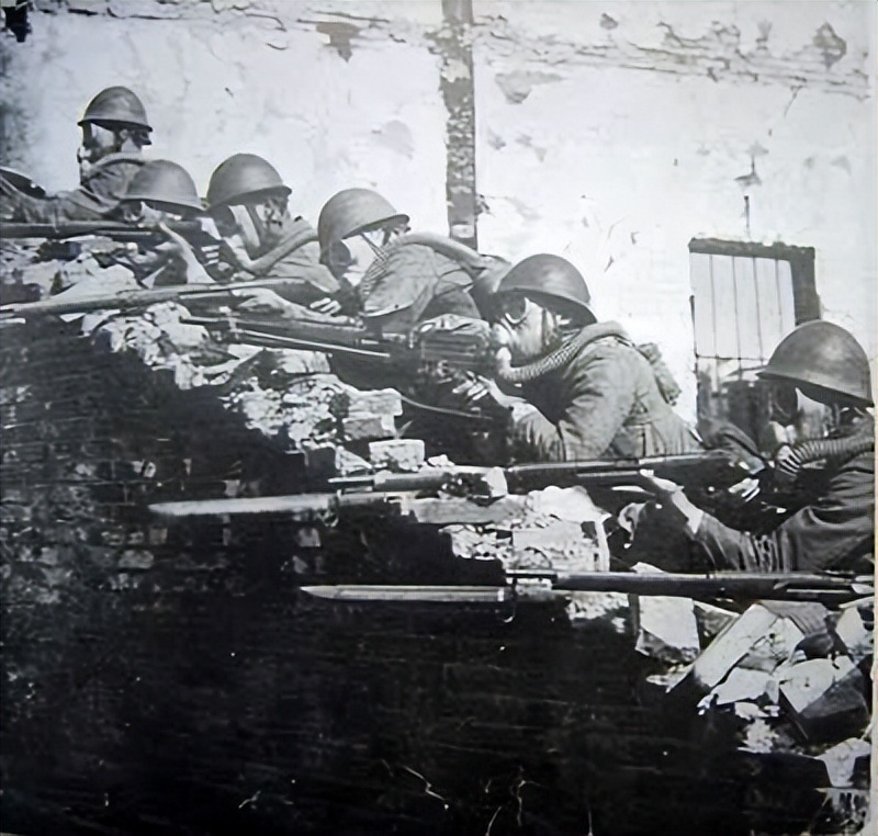 1942年八路军遭受重大损失,1944八路军在华北大规模对日作战