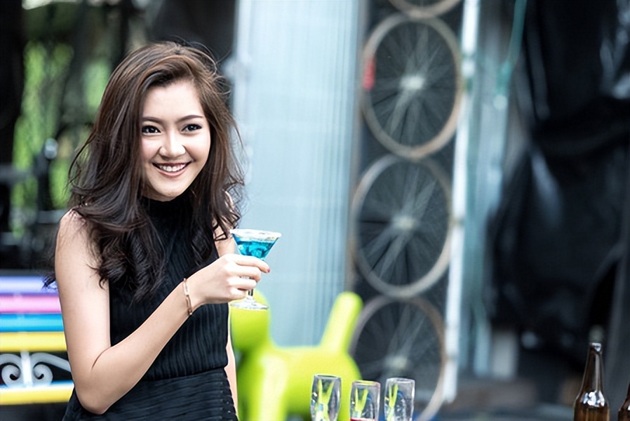 女人薄情会有这几种表现,薄情的女人有哪些表现