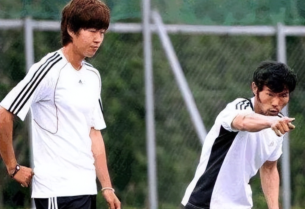 孙兴慜父亲谈孙兴慜获得英超金靴,孙兴慜对父亲评价