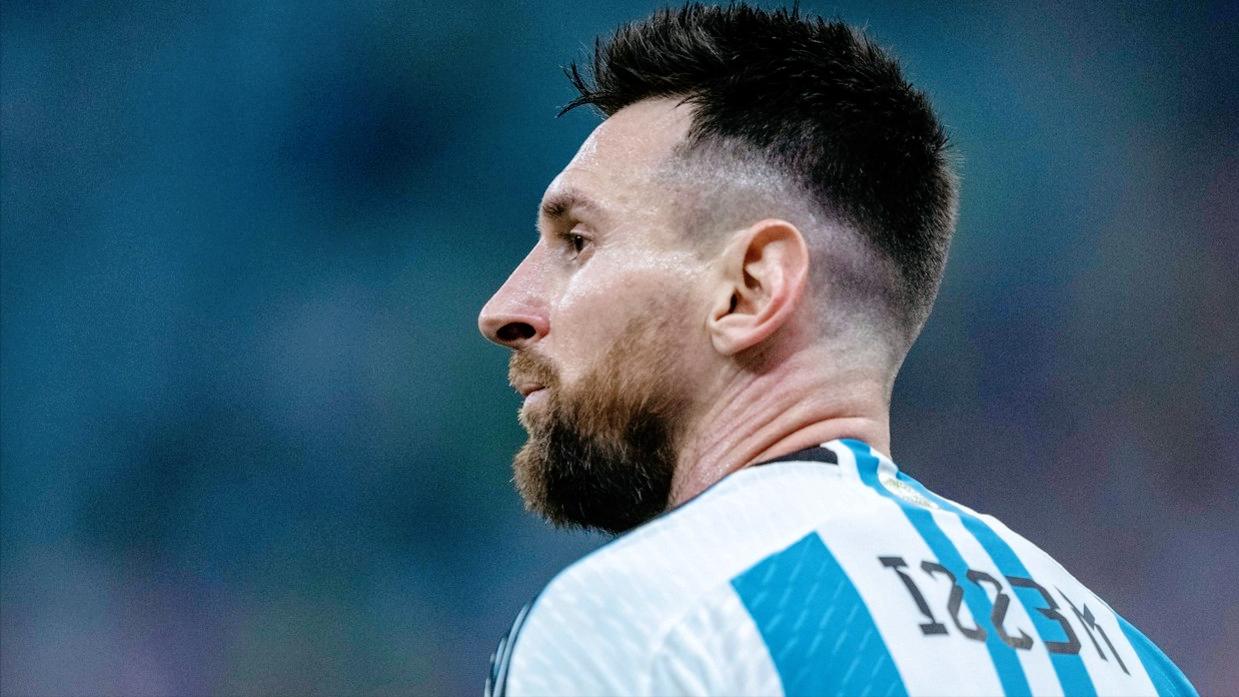 梅西2014年凝望大力神杯,梅西波澜壮阔的梦想