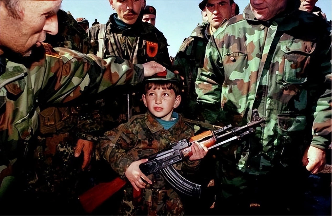 科索沃与塞尔维亚是前南斯拉夫吗,南斯拉夫内战和科索沃