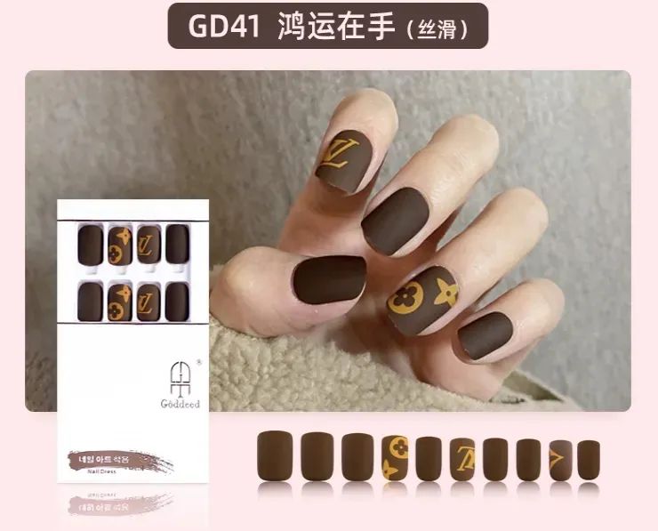 这届网友眼红摆摊赚钱，不起眼的小生意藏着大商机