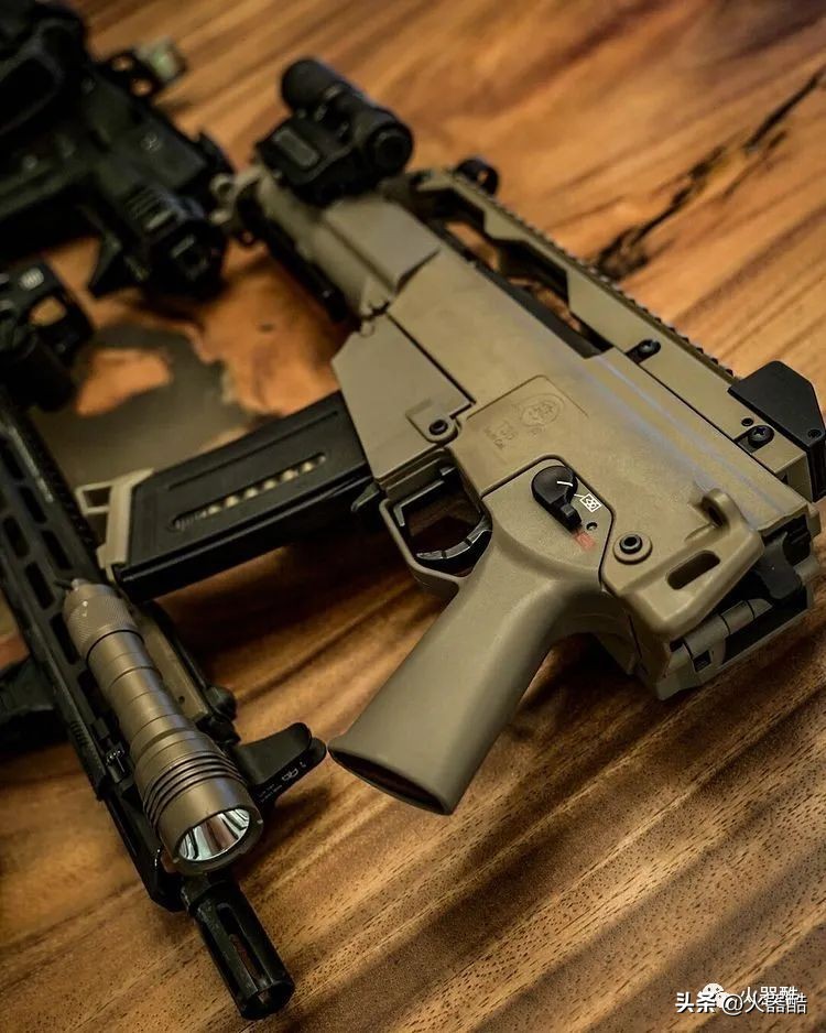 精美枪械美图,最美枪械图