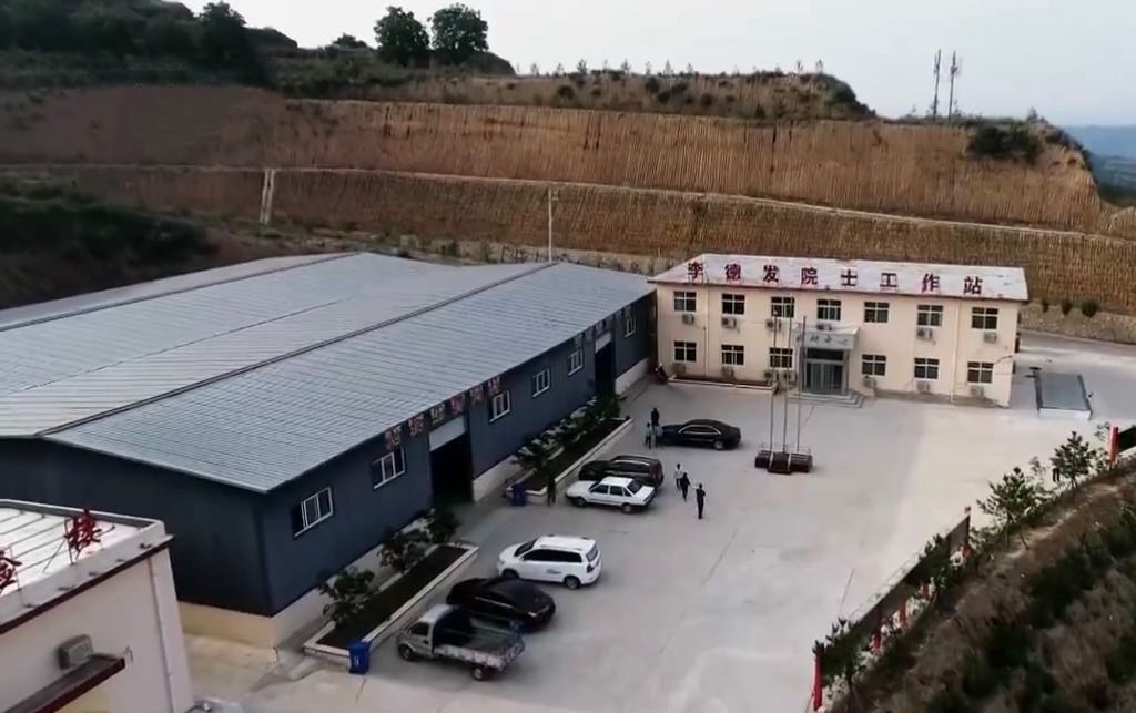 山西矿老板发现养殖商机种植构树,矿老板被骂