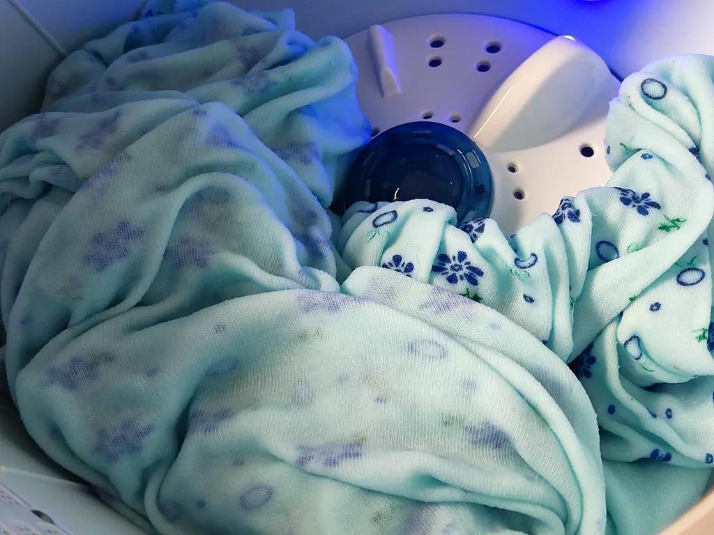 双重除菌，宝宝衣物轻松洗—MINICOLO全自动迷你洗衣机体验