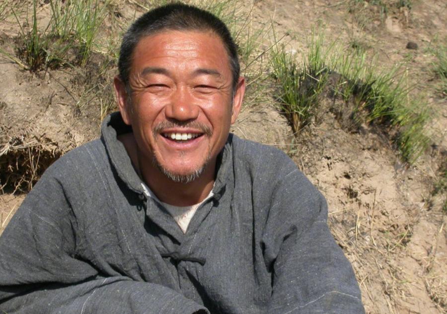 《射雕》演员太坎坷,孤独离世、酒店猝死、开煤气自杀,令人惋惜