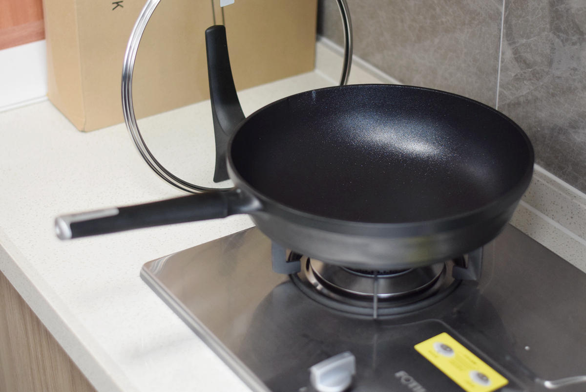 九阳精钢压花不粘锅,九阳晶钻大磨王耐磨不粘锅