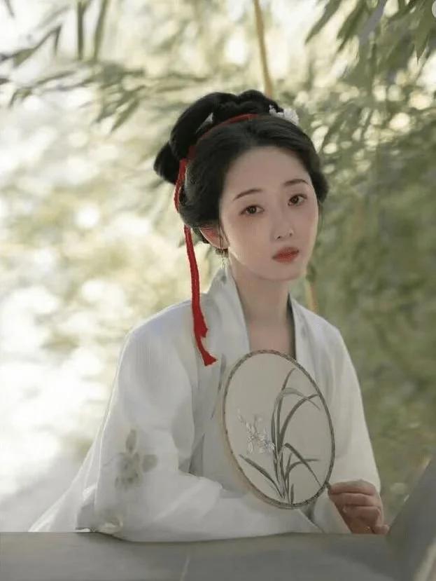 范冰冰戛纳红毯华美瞬间回顾,范冰冰曾经的戛纳红毯