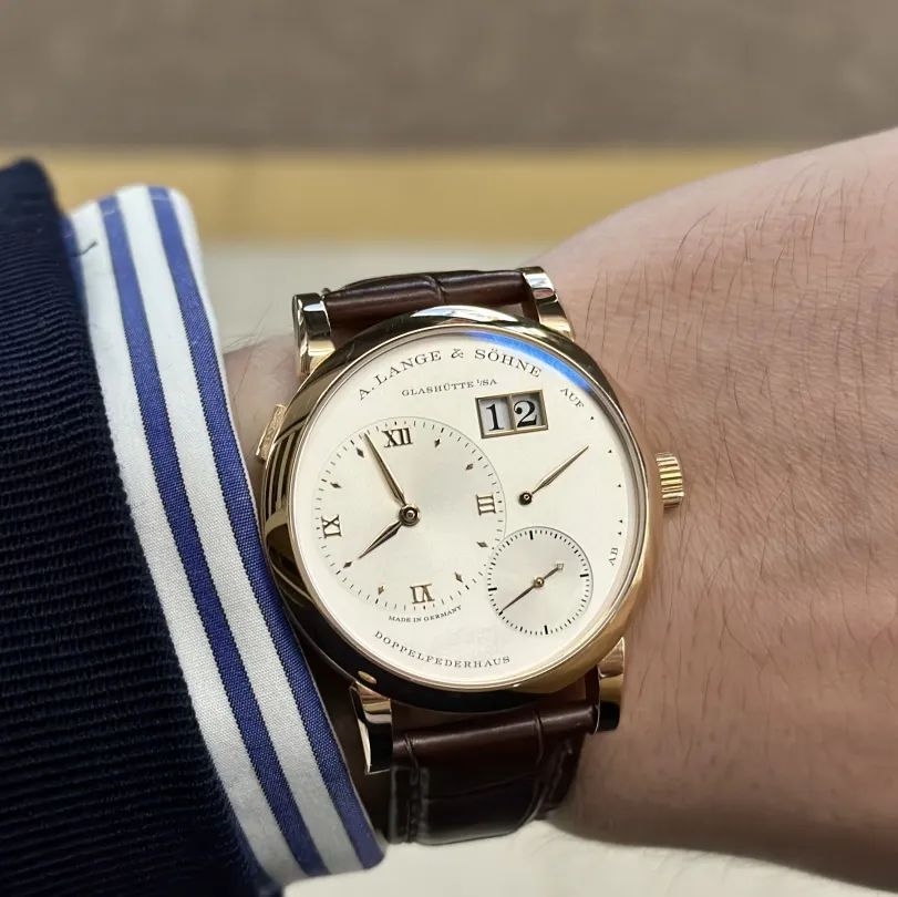 买表的故事,关于卖手表的故事