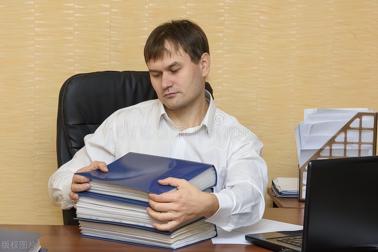 3.此文介绍“好材料”要主题鲜明、素材丰富、语言精美、结构严谨