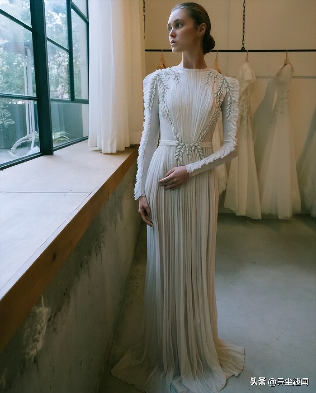 孙艺珍婚纱什么品牌,孙艺珍婚纱品牌