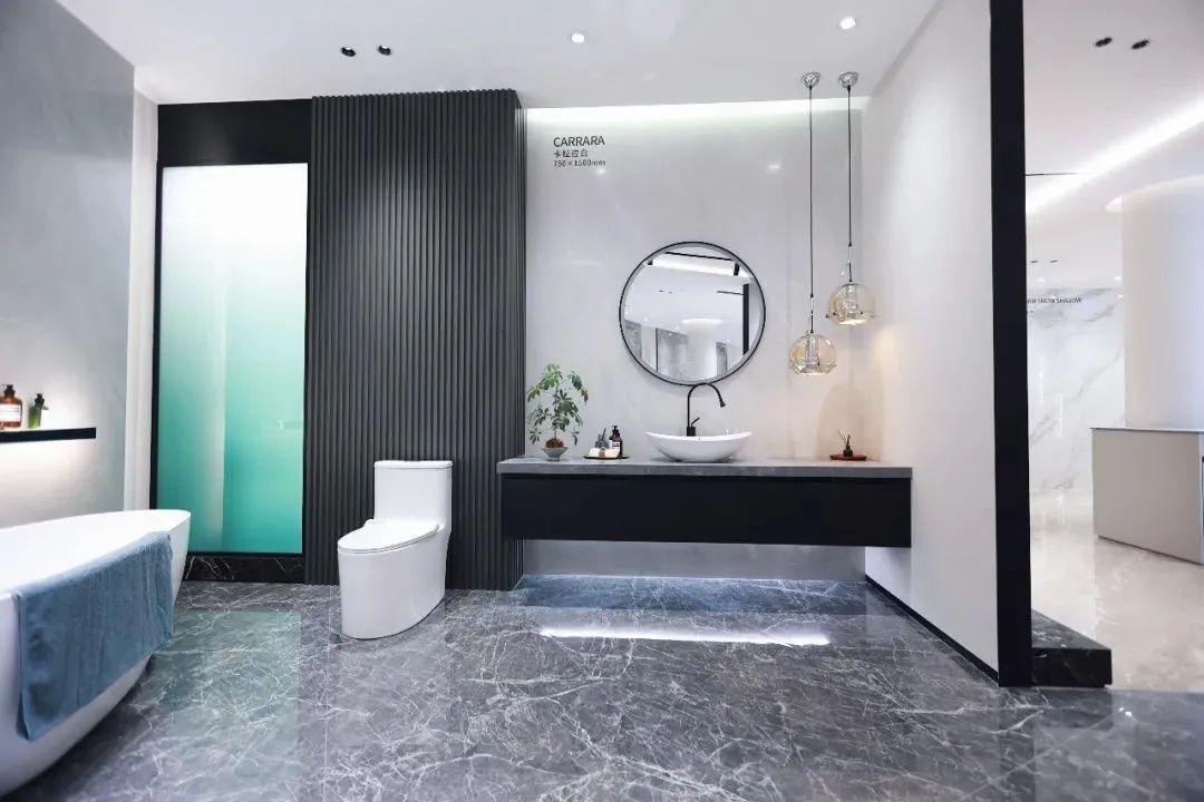 探寻“无垠石境”：透过逆势升级的展厅，读懂一个品牌