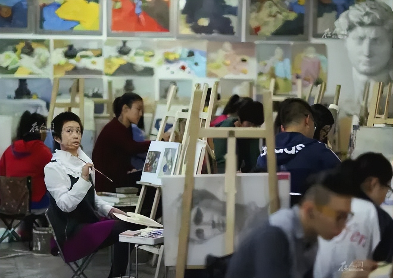 16岁女孩拒绝官二代求爱被毁容,拒绝富二代追求遭毁容以前照片