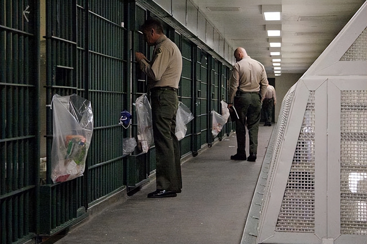 美国私营监狱成为生意,美国危险监狱现状